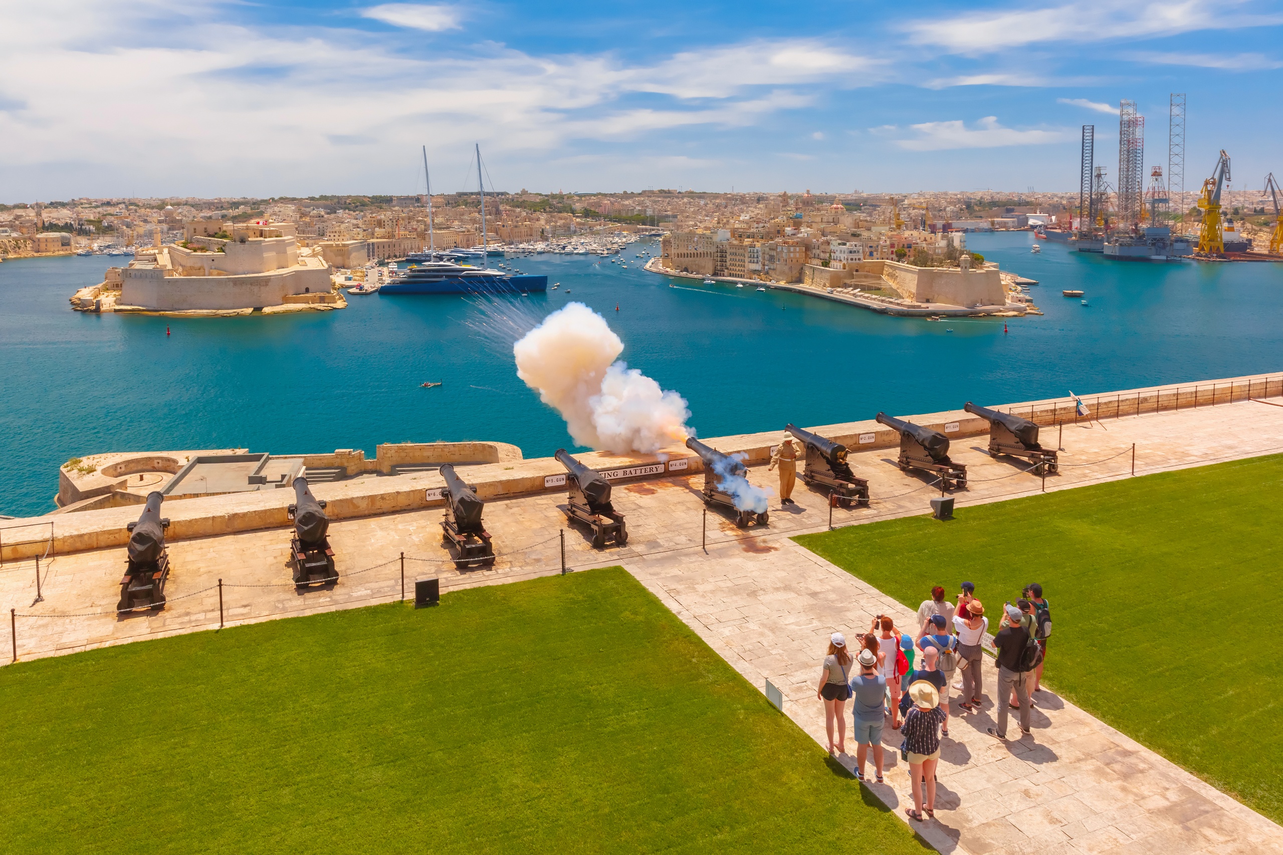 Malta Boat Tours: Explore Valletta, Gozo & the Blue Lagoon by Boat