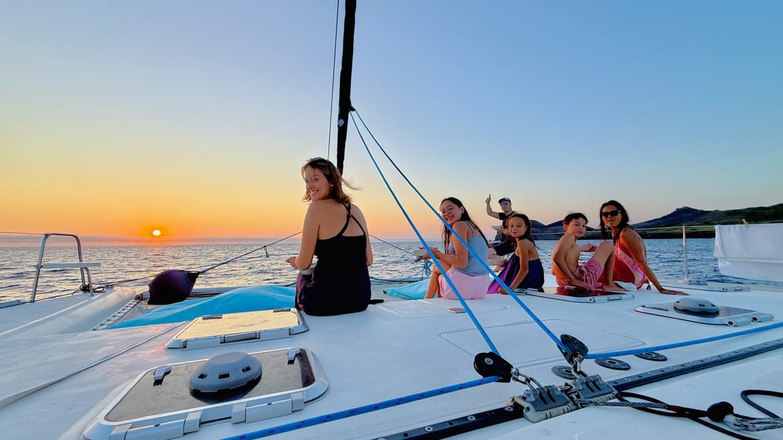  Private Catamaran - Sunset Sailing & Cocktails