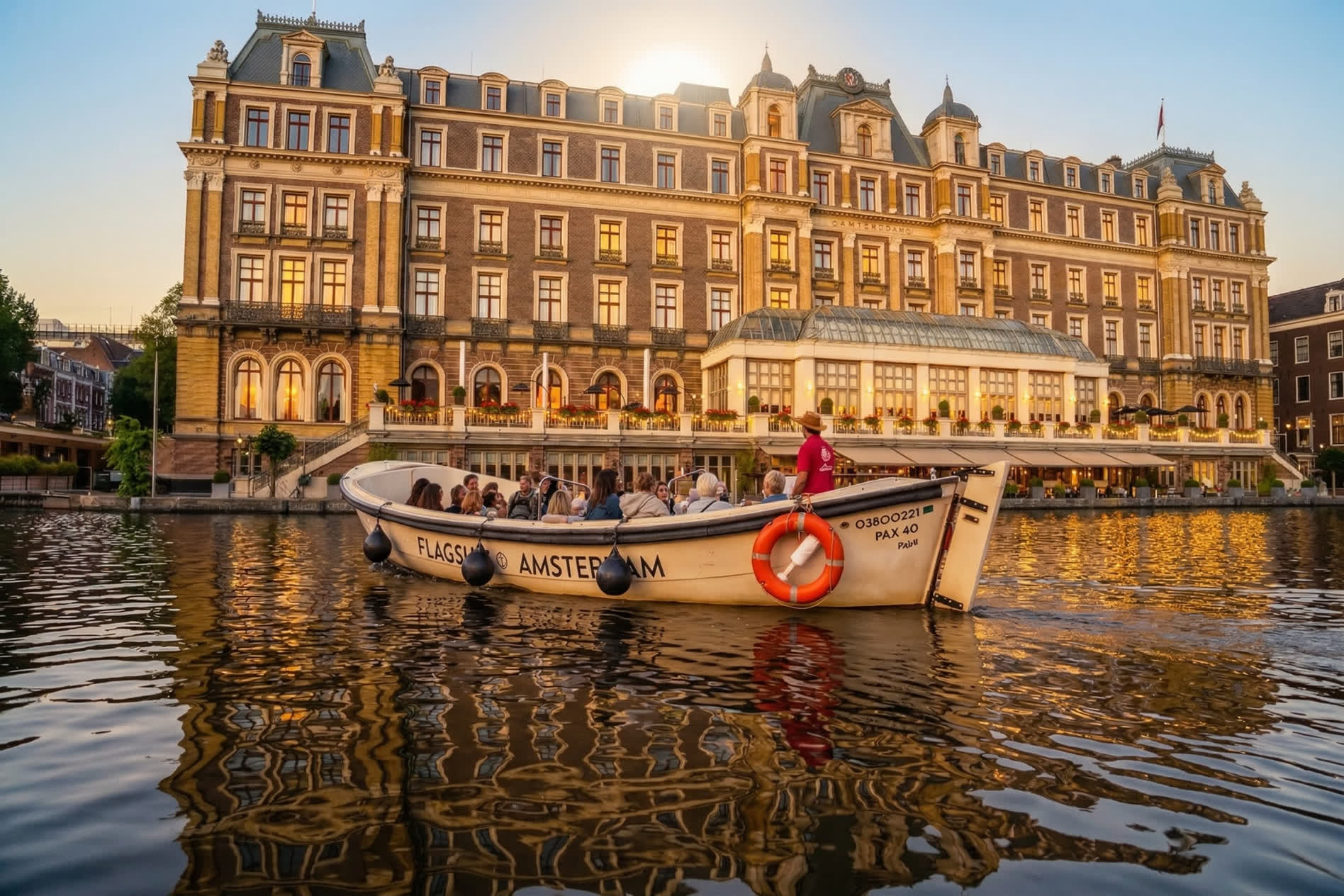 All Inclusive Evening Canal Cruise in Amsterdam - Rijksmuseum